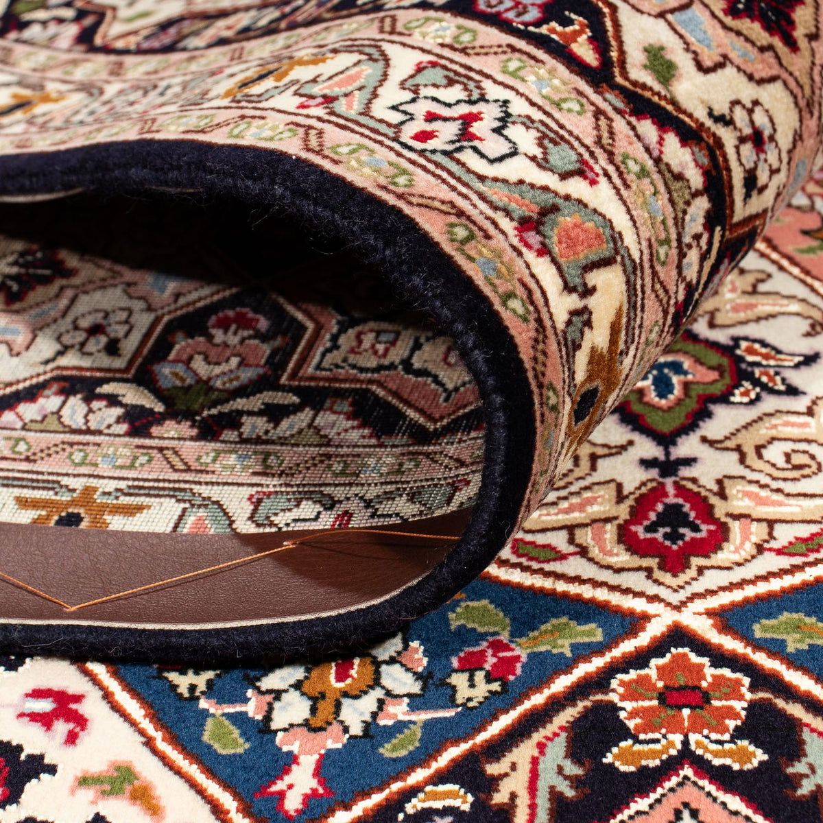 Perzisch tapijt - Tabriz - Royal - 242 x 202 cm - veelkleurig