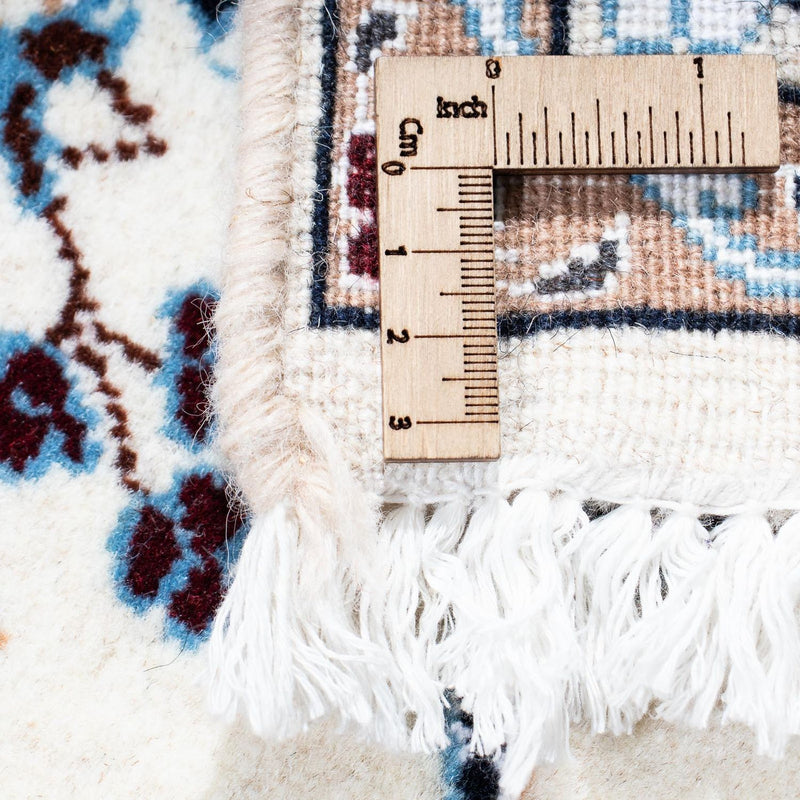 Perzisch tapijt - Nain - Koninklijk - 178 x 113 cm - beige