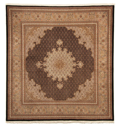 Tabriz Tapijt 252x270cm - Perzisch tapijt