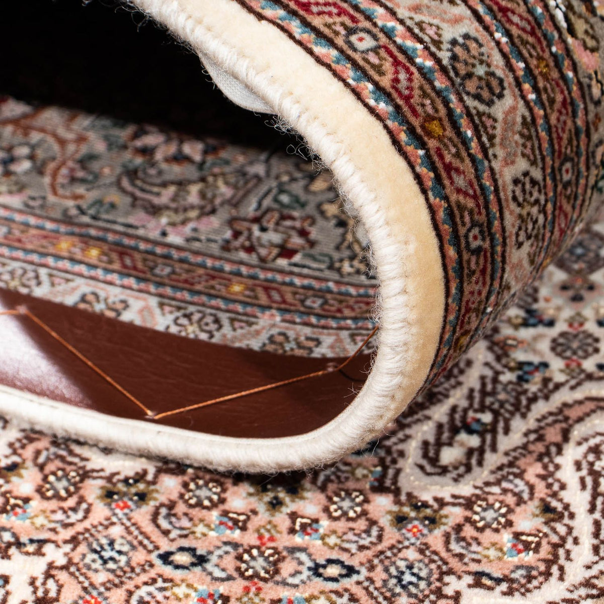 Perzisch tapijt - Tabriz - 237 x 168 cm - lichtbruin