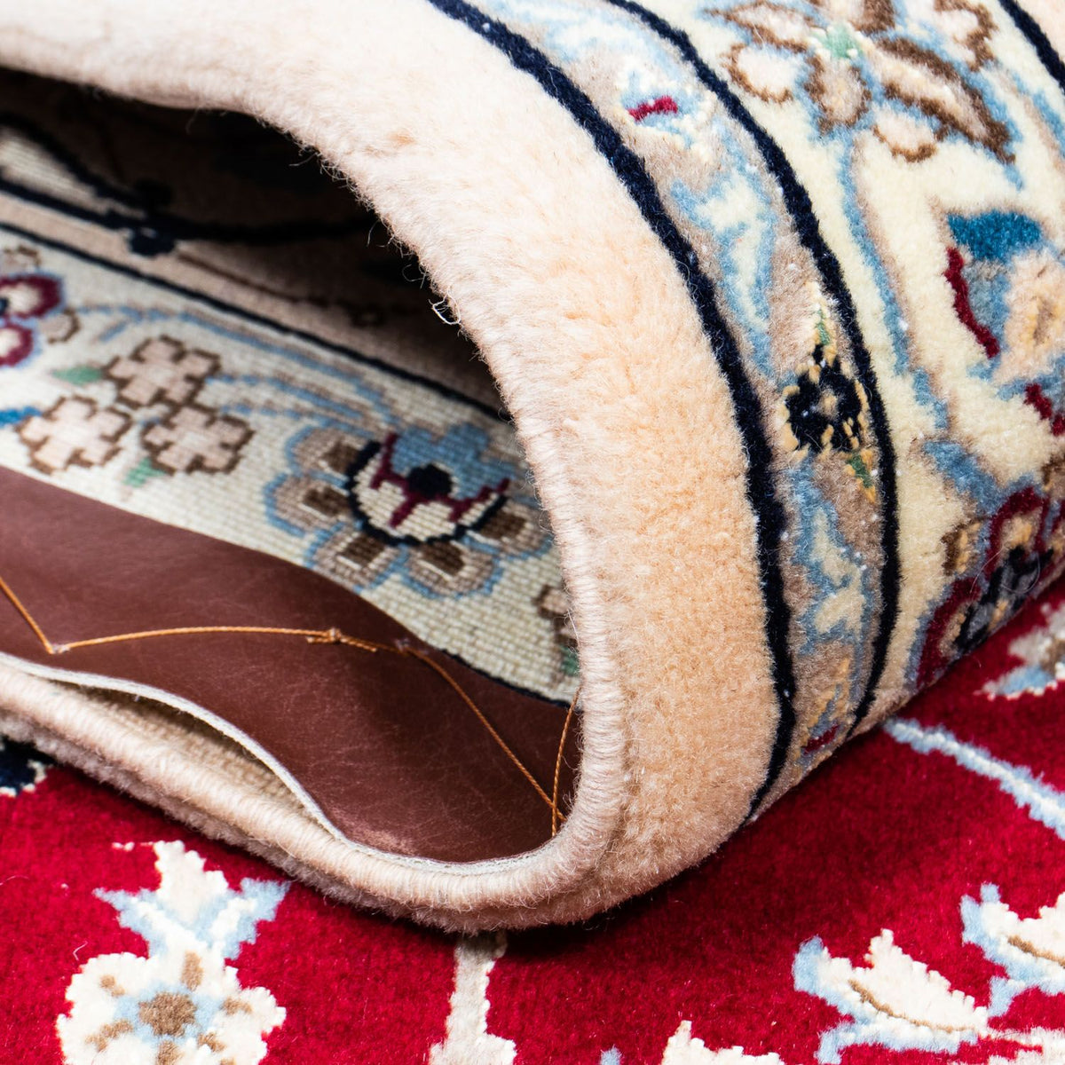 Perzisch tapijt - Nain - Koninklijk - 300 x 198 cm - rood