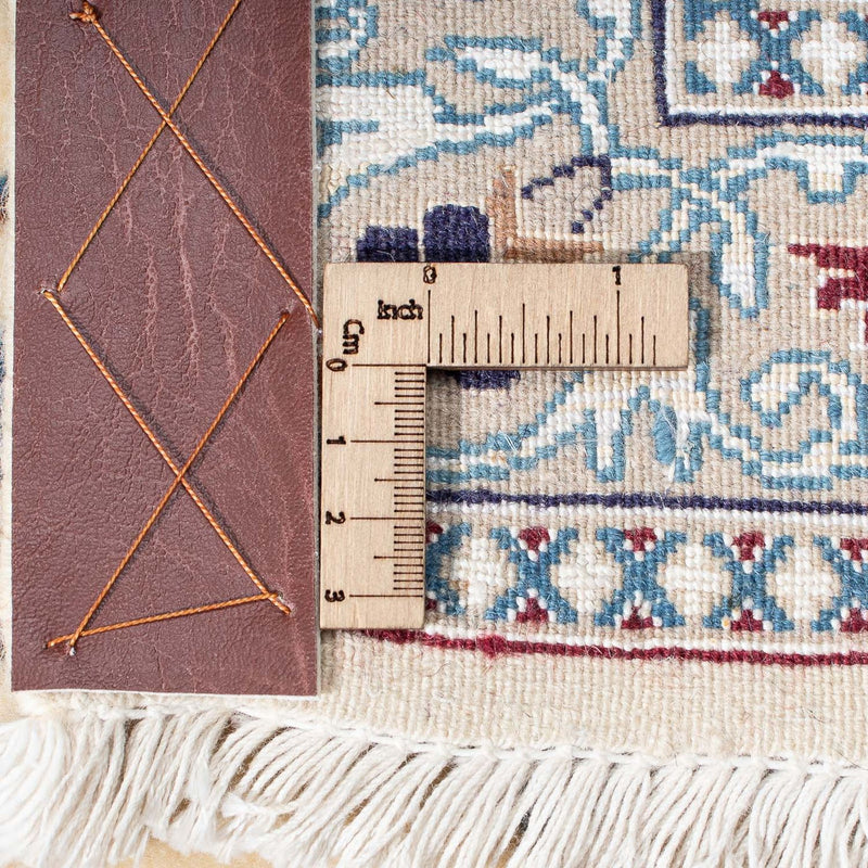 Perzisch tapijt - Nain - Premium - 303 x 199 cm - beige