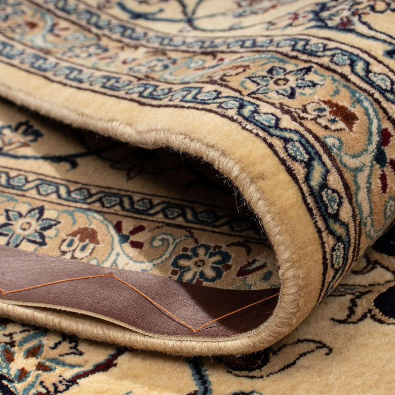 Perzisch tapijt - Nain - Premium - 294 x 200 cm - beige