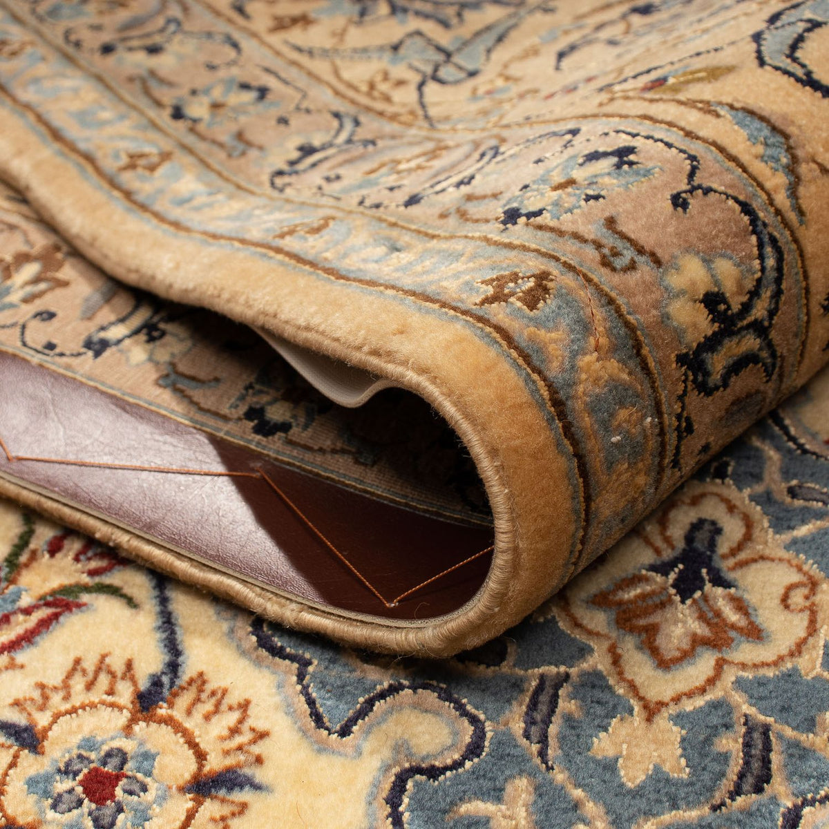 Perzisch tapijt - Nain - Premium - 293 x 208 cm - beige