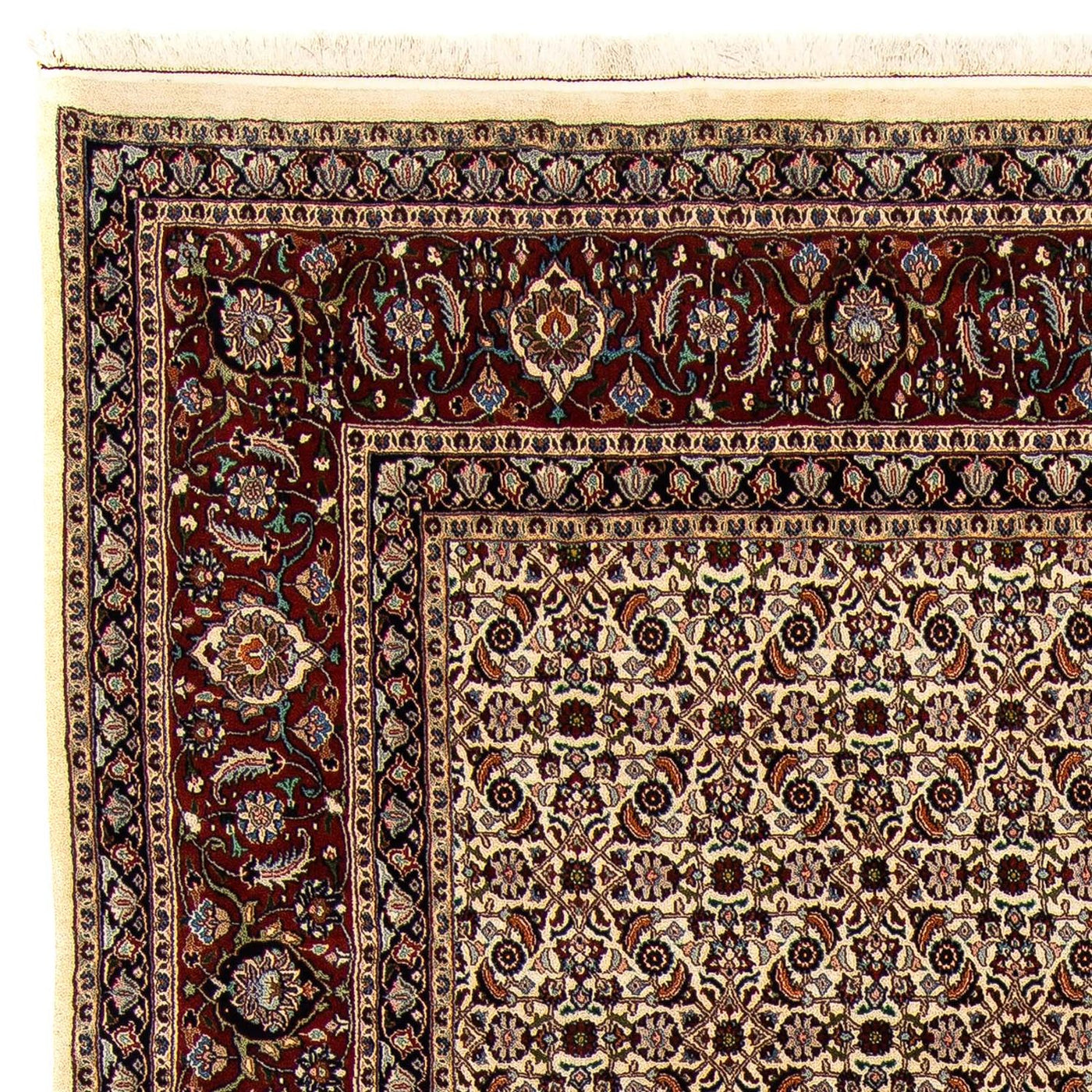 Moud Tapijt 337x248cm - Perzisch tapijt