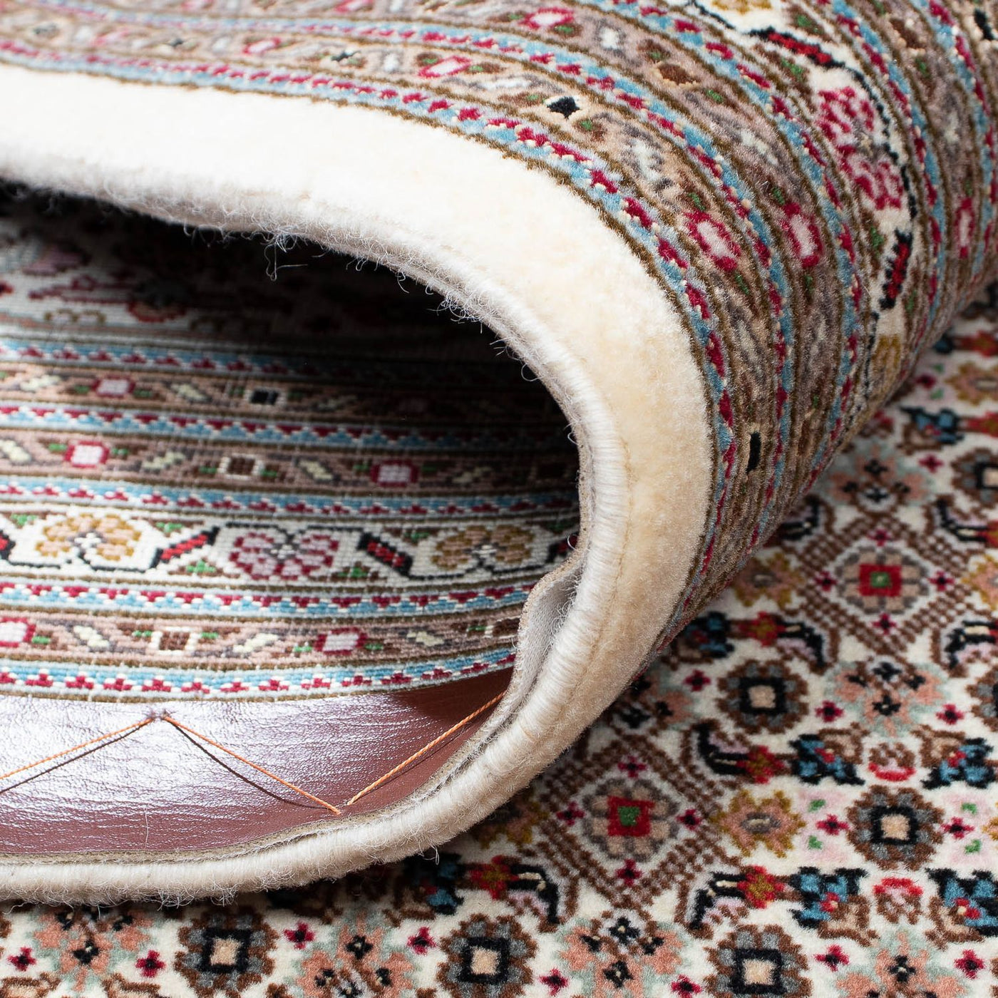Tabriz Tapijt 293x256cm - Perzisch tapijt