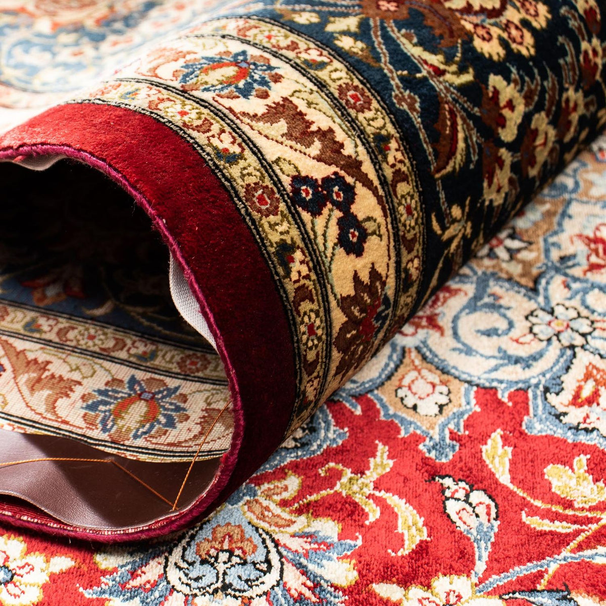 Perzisch tapijt - Ghom - 296 x 198 cm - donkerrood