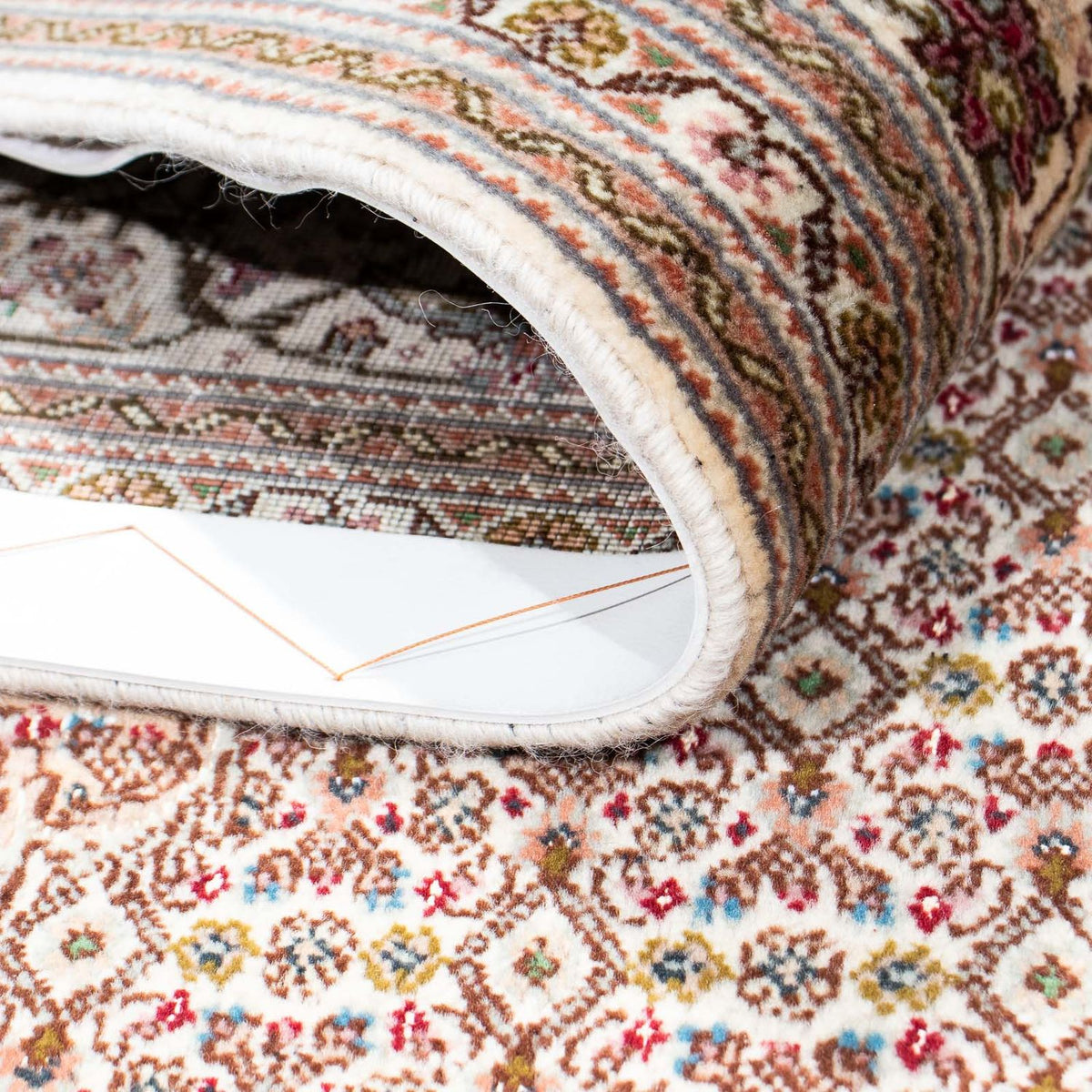 Perzisch tapijt - Tabriz - 242 x 168 cm - lichtbruin