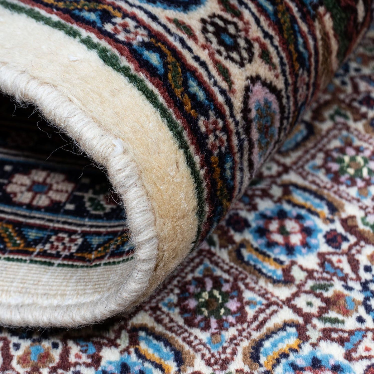 Perzisch tapijt - Klassiek - 242 x 155 cm - beige