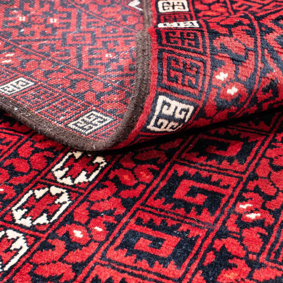 Turkaman tapijt - 246 x 159 cm - donkerrood