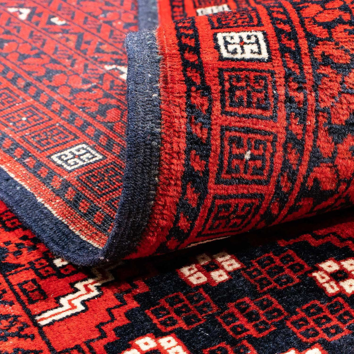 Turkaman tapijt - 243 x 160 cm - donkerrood