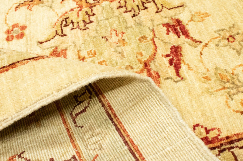 Ziegler tapijt - 212 x 173 cm - goud