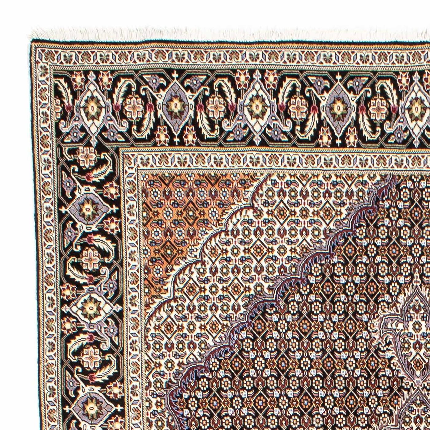Tabriz Tapijt 235x176cm - Perzisch tapijt