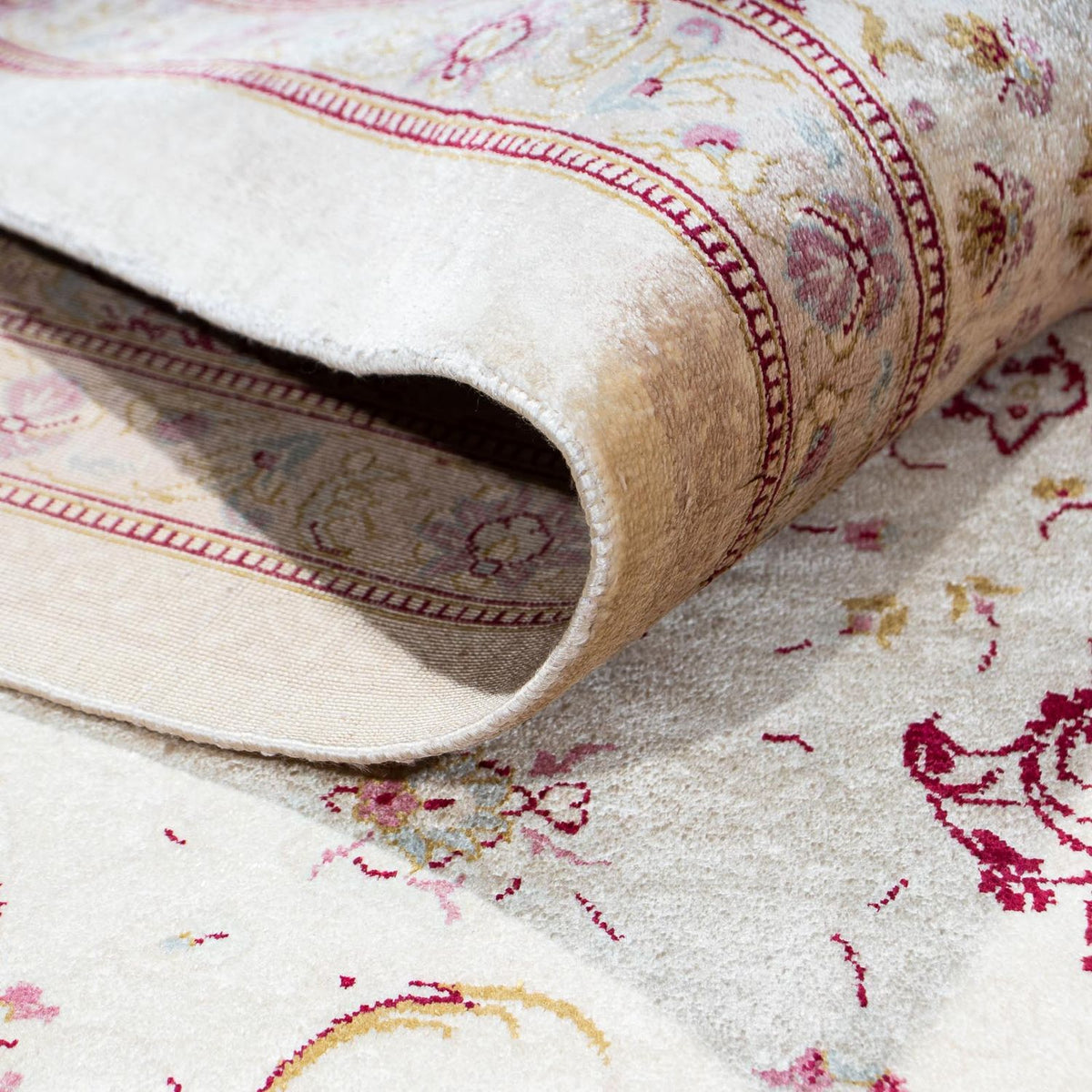 Perzisch tapijt - Ghom - 233 x 158 cm - beige