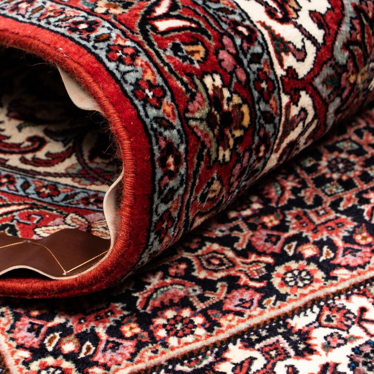 Perzisch tapijt - Bijar - 397 x 296 cm - donkerrood