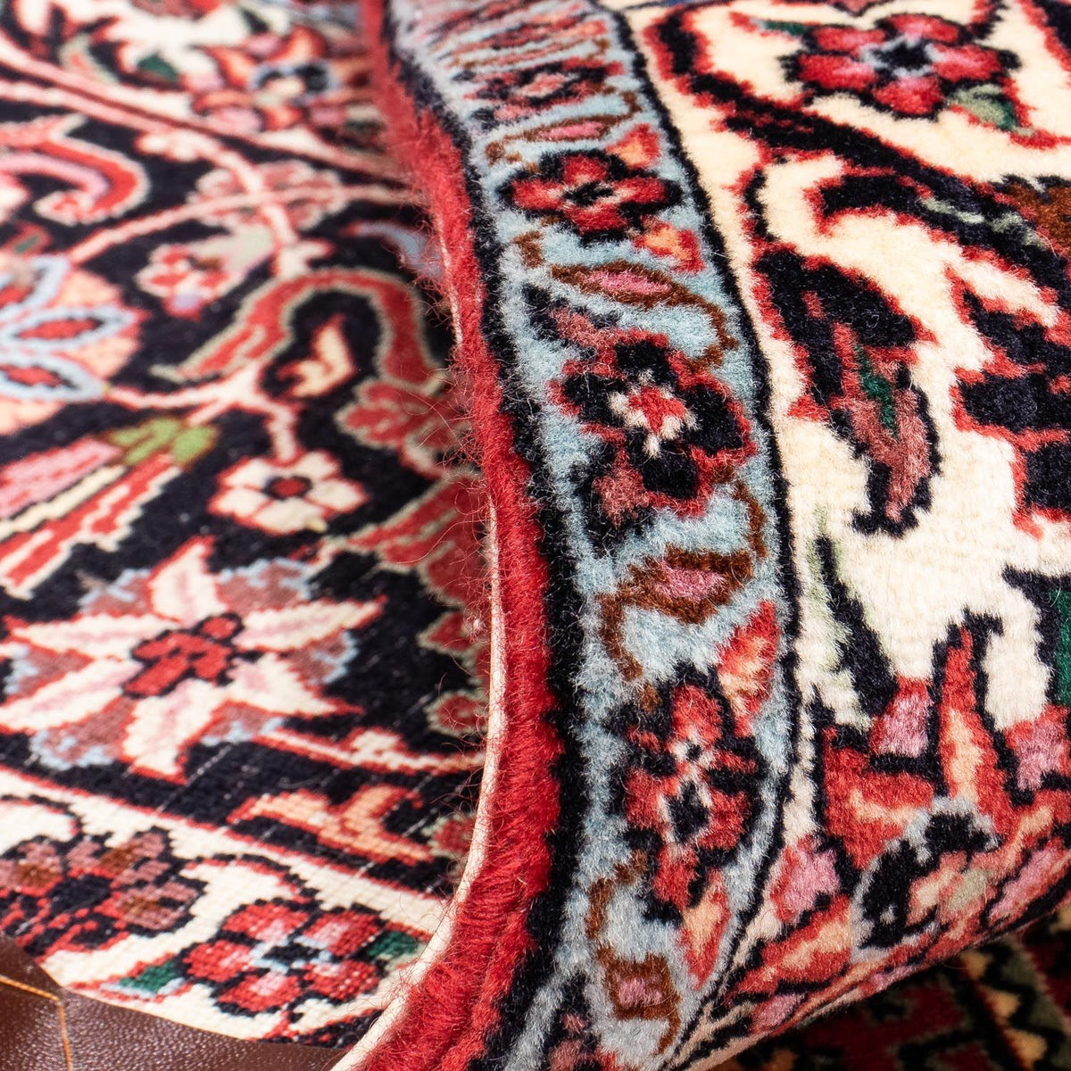 Perzisch tapijt - Bijar - 300 x 252 cm - licht rood