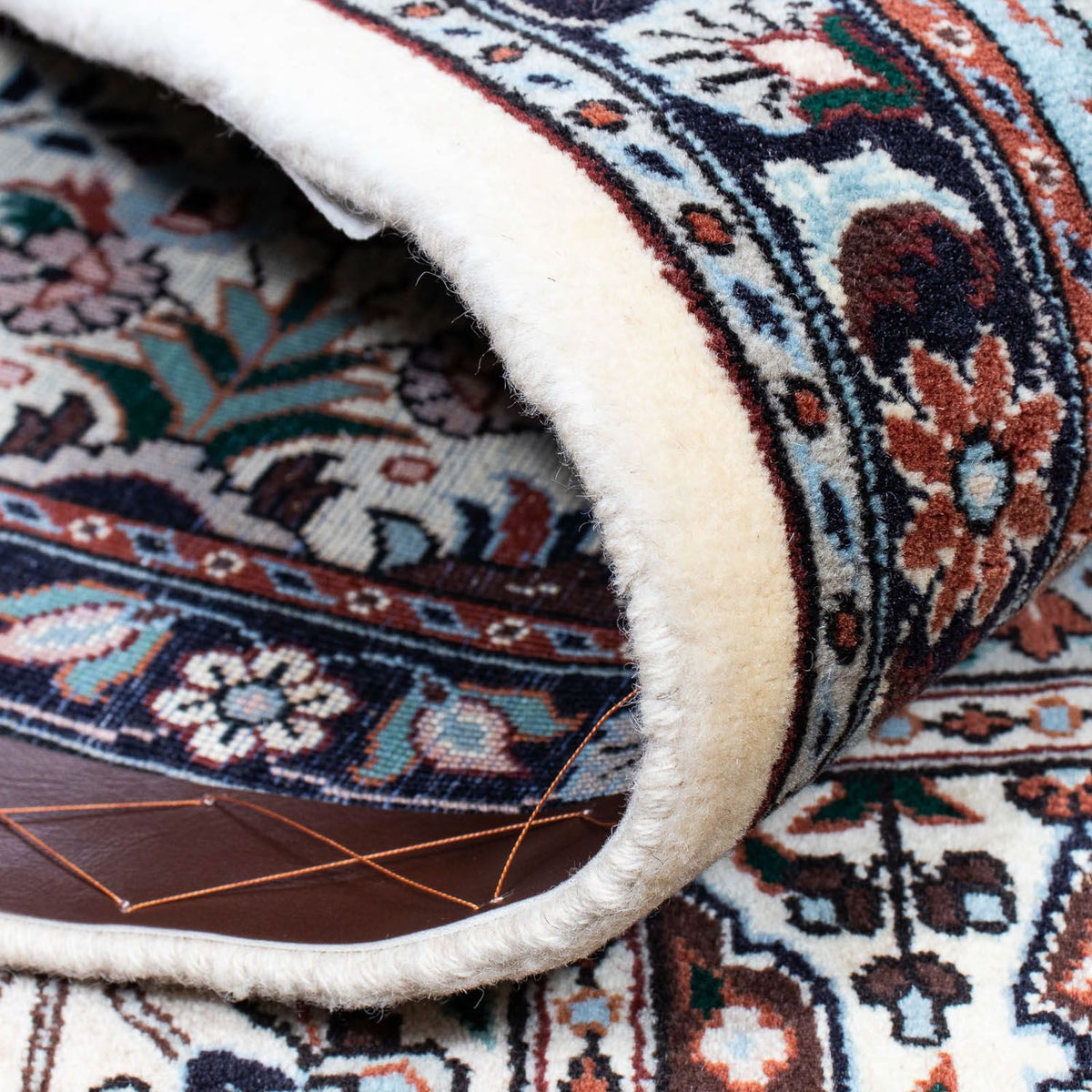 Perzisch tapijt - Klassiek - 241 x 181 cm - veelkleurig