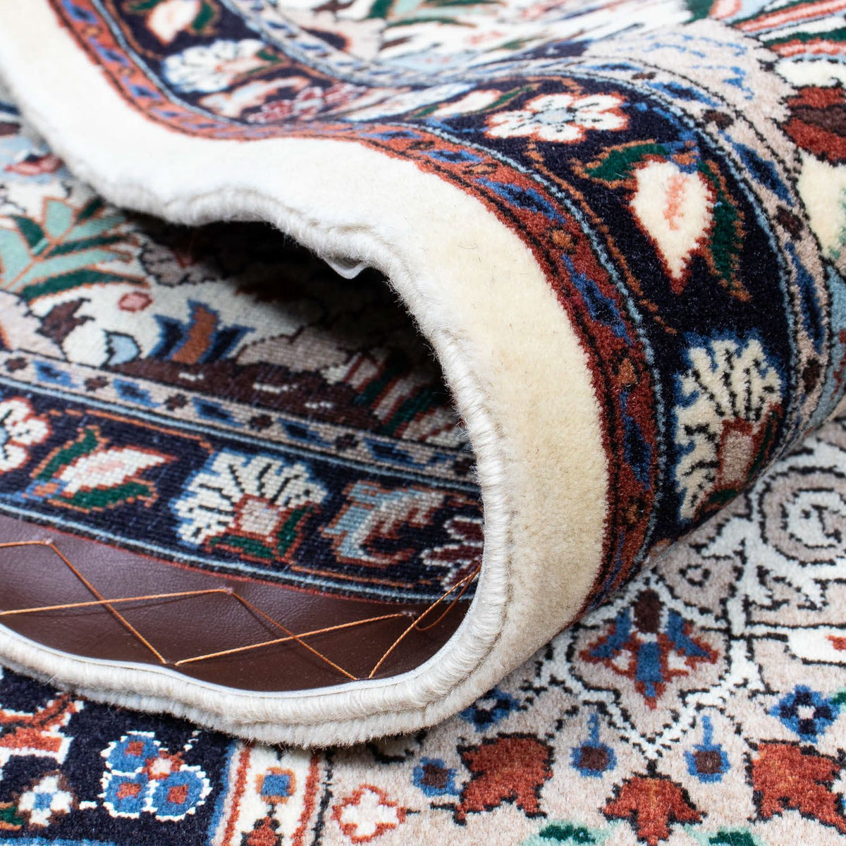 Perzisch tapijt - Klassiek - 240 x 183 cm - veelkleurig