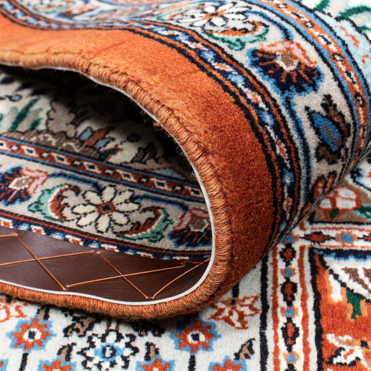 Perzisch tapijt - Klassiek - 228 x 189 cm - veelkleurig