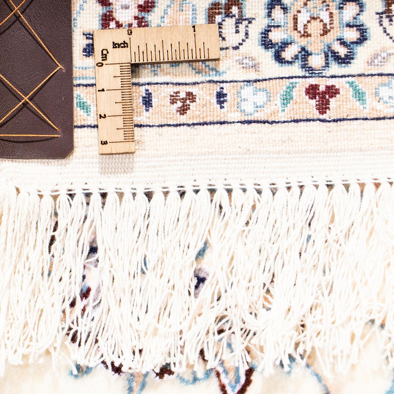 Perzisch tapijt - Nain - Premium - 269 x 174 cm - beige