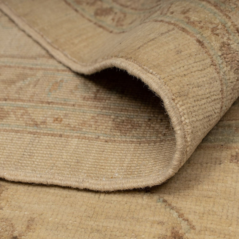 Ziegler tapijt - 306 x 248 cm - lichtbruin