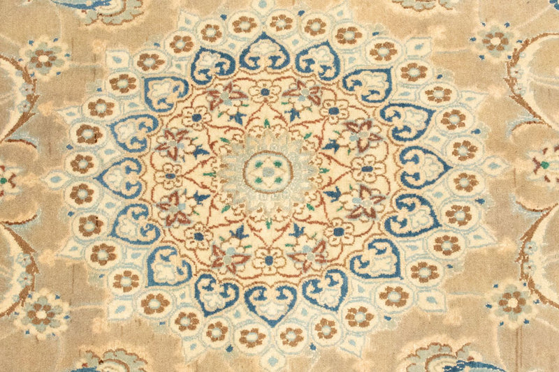 Perzisch tapijt - Nain - Koninklijk - 236 x 140 cm - veelkleurig