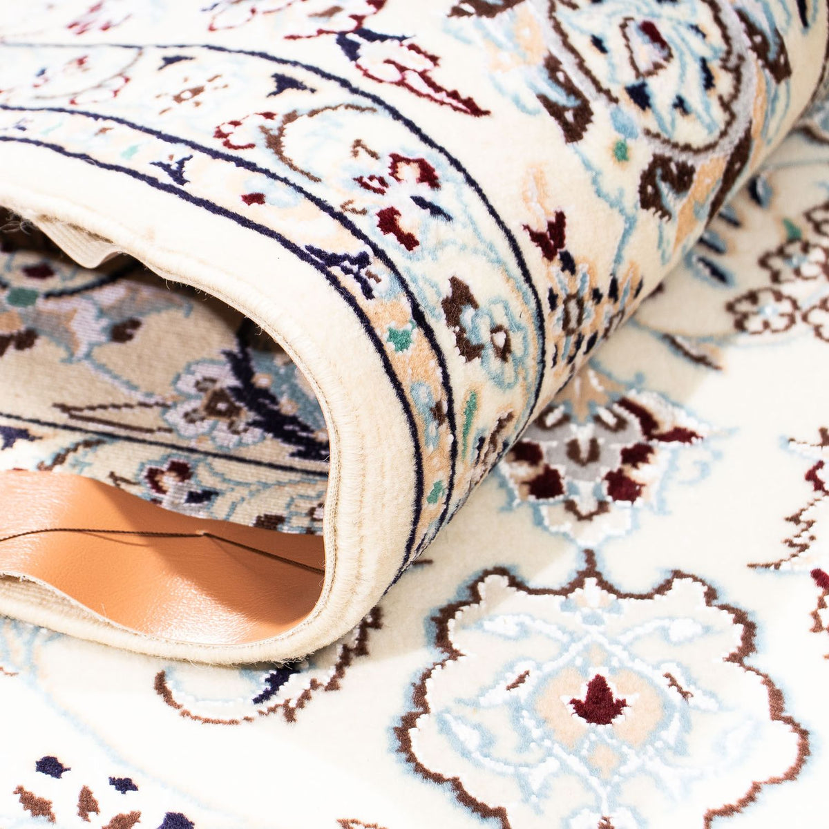 Perzisch tapijt - Nain - Premium - 228 x 151 cm - beige