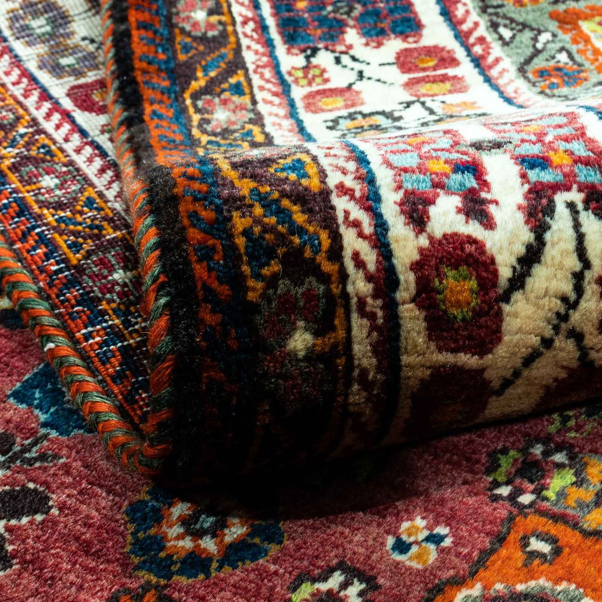 Perzisch Tapijt - Nomadisch - 243 x 170 cm - donkerrood