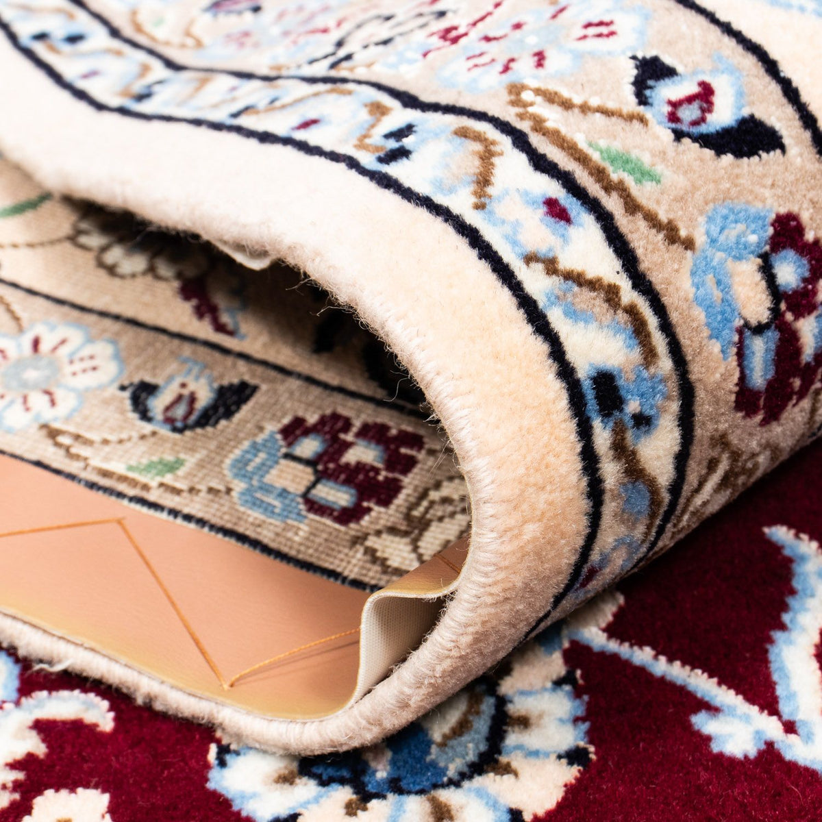 Perzisch tapijt - Nain - Koninklijk - 305 x 201 cm - donkerrood