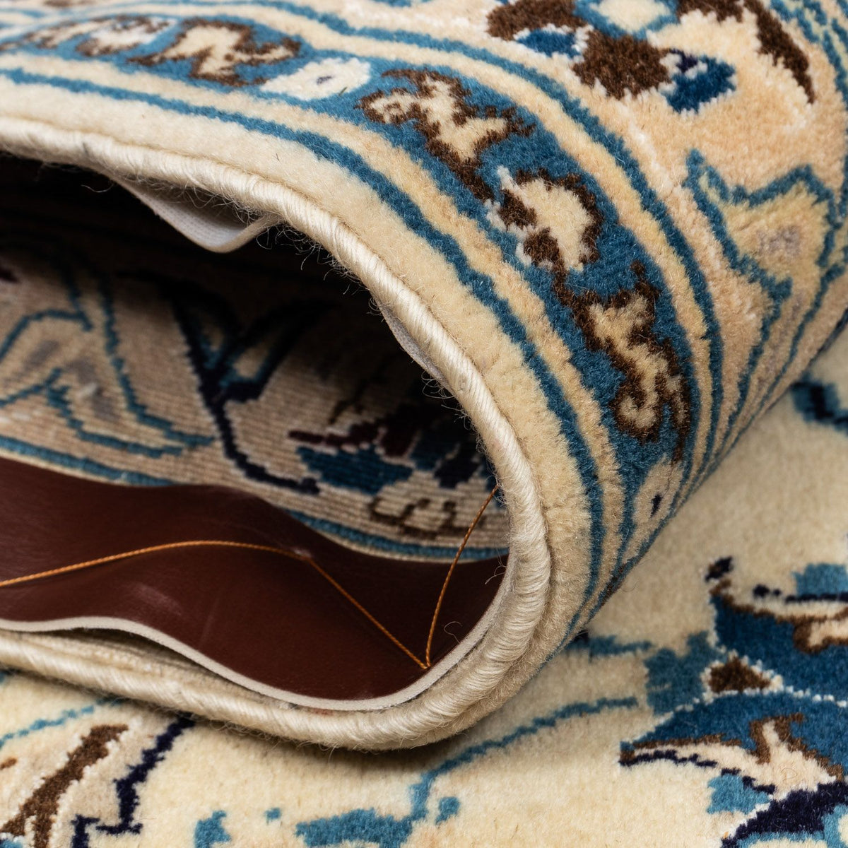 Perzisch tapijt - Nain - Koninklijk - 300 x 248 cm - beige