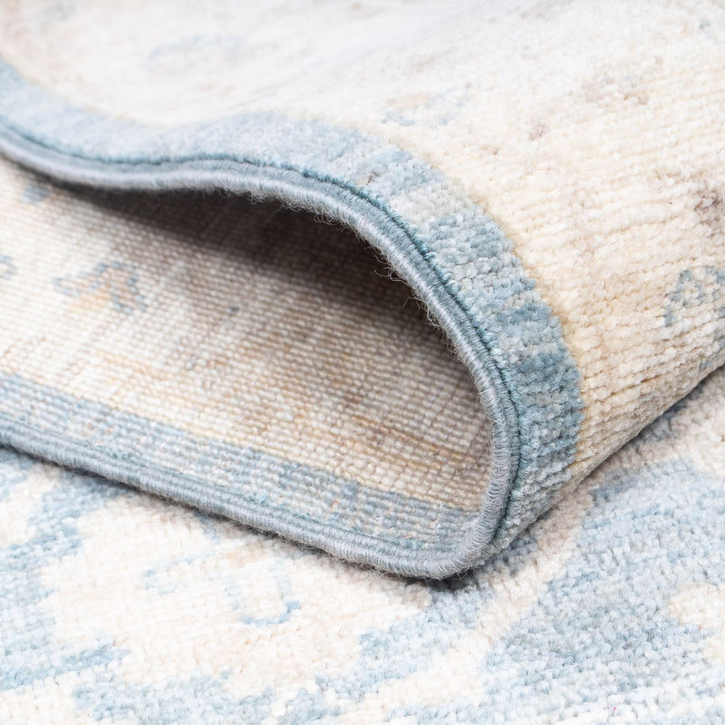 Loper Ziegler tapijt - 296 x 82 cm - lichtblauw