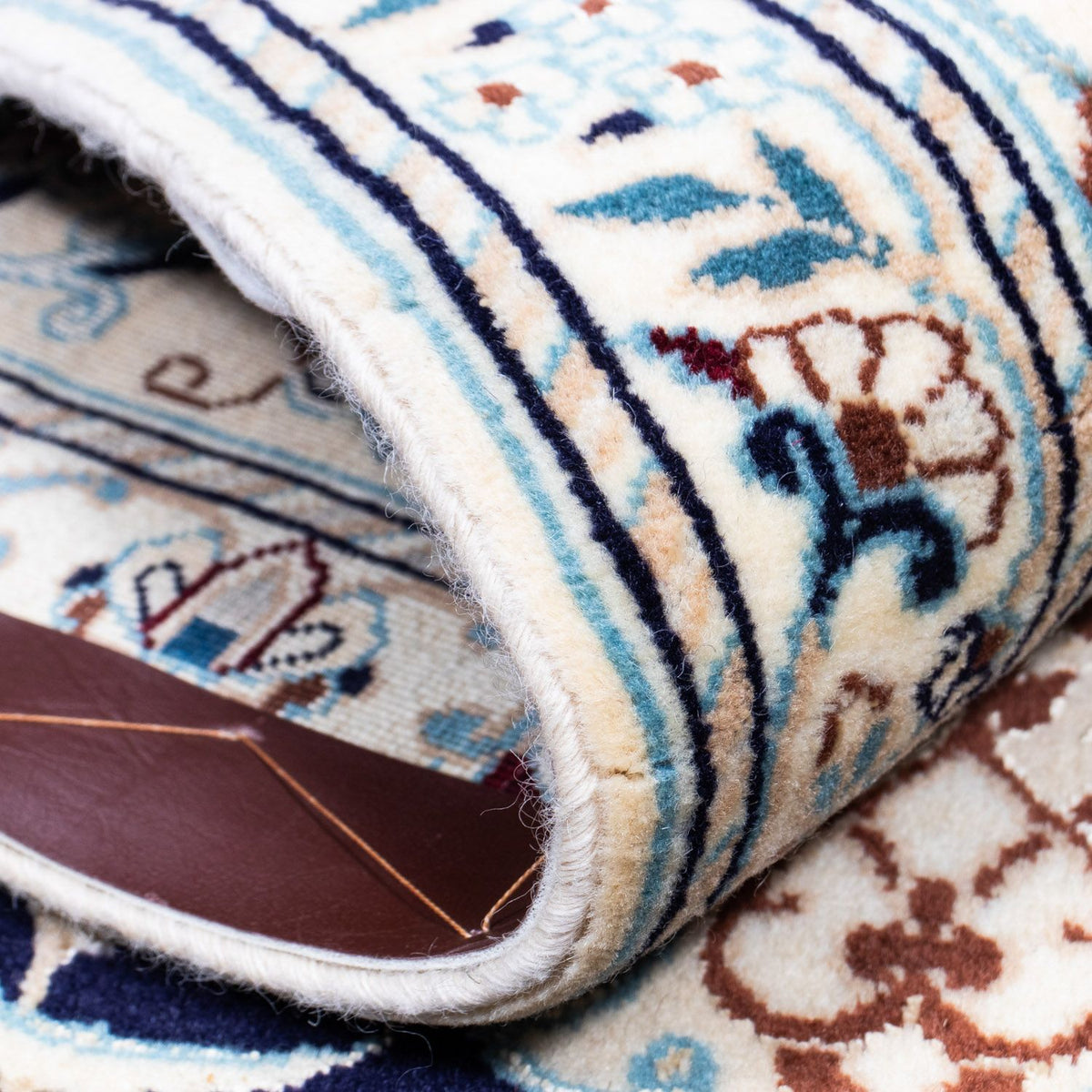 Perzisch tapijt - Nain - 302 x 199 cm - zwart