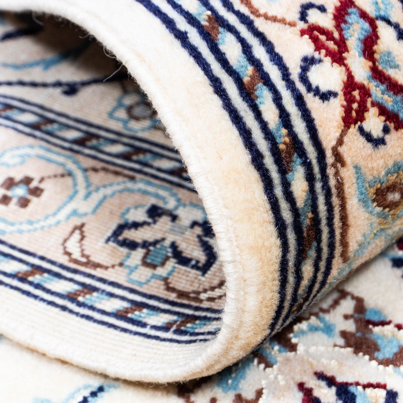 Perzisch tapijt - Nain - 297 x 200 cm - beige