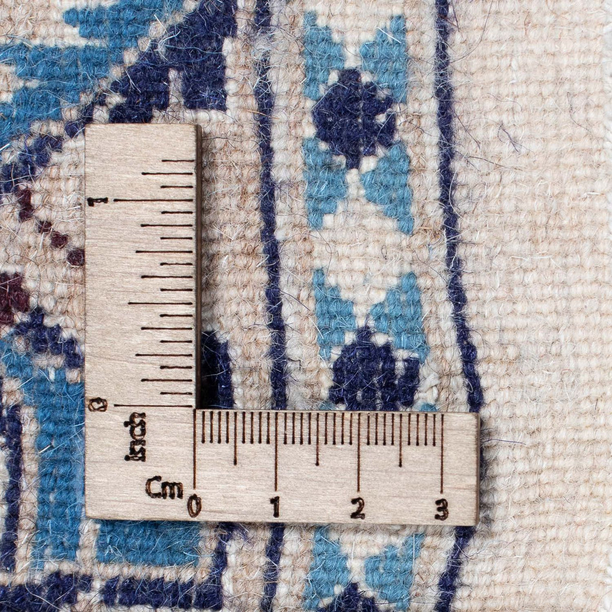 Perzisch tapijt - Nain - 291 x 199 cm - beige