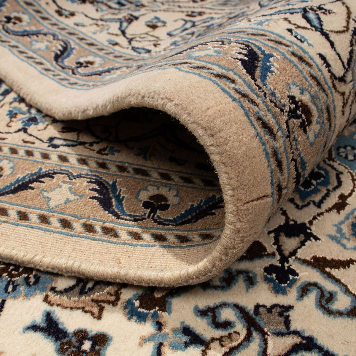 Perzisch tapijt - Nain - 289 x 200 cm - beige