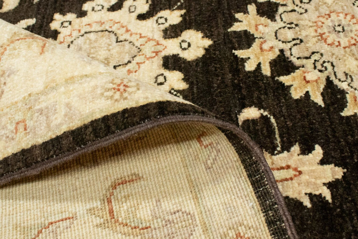 Ziegler tapijt - 200 x 144 cm - donkergrijs