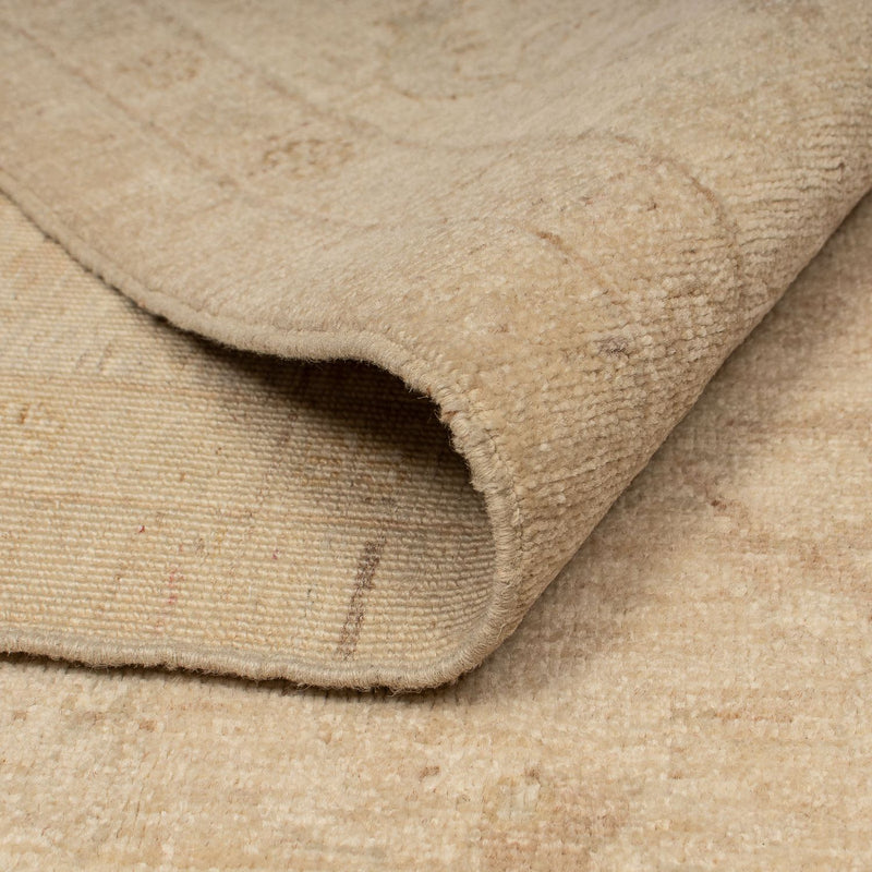 Ziegler tapijt - 304 x 253 cm - lichtbruin