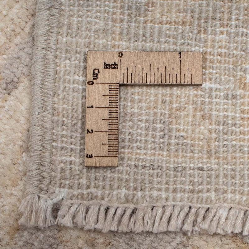 Ziegler tapijt - 303 x 261 cm - lichtbruin