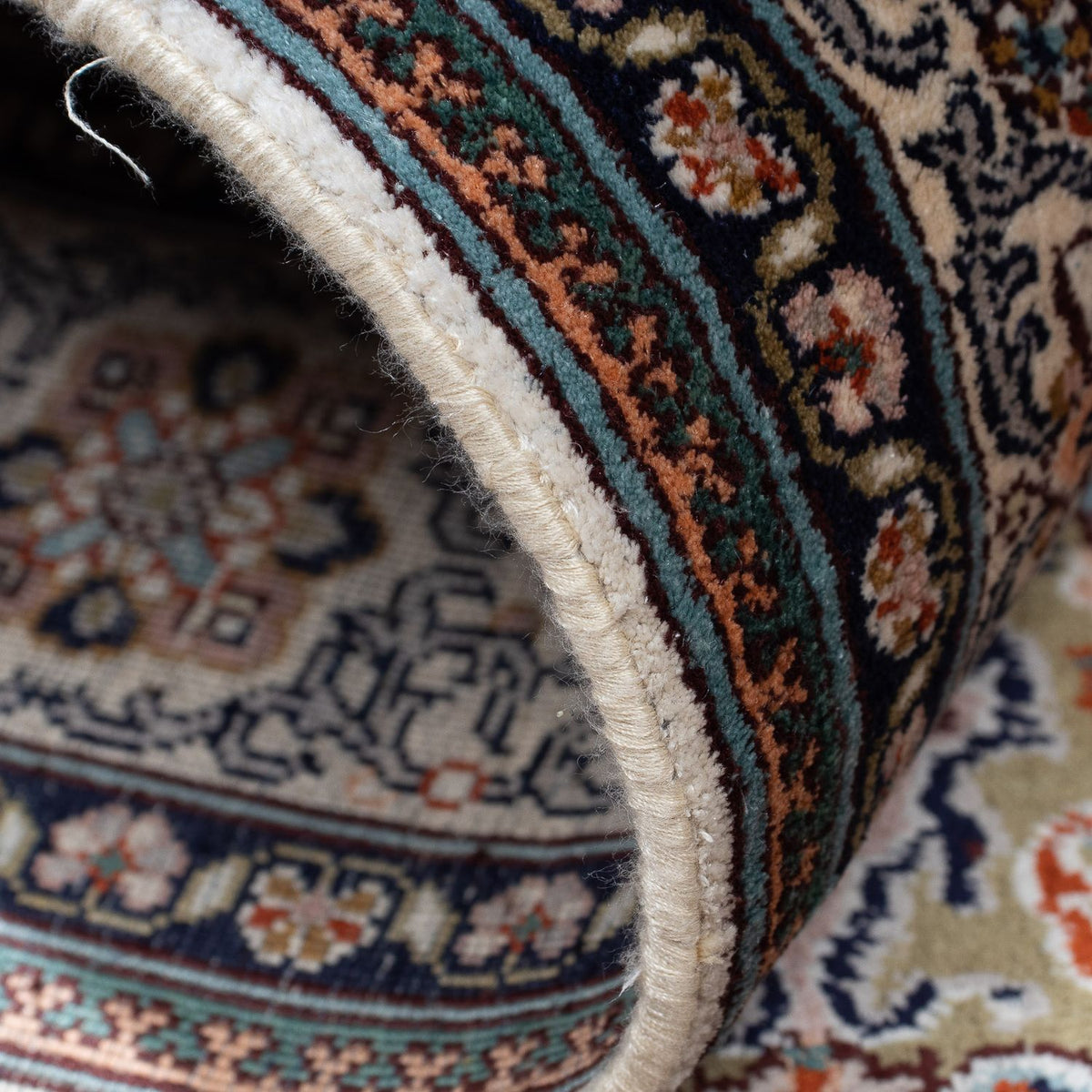 Zijden tapijt - Kashmir Silk - 152 x 96 cm - veelkleurig