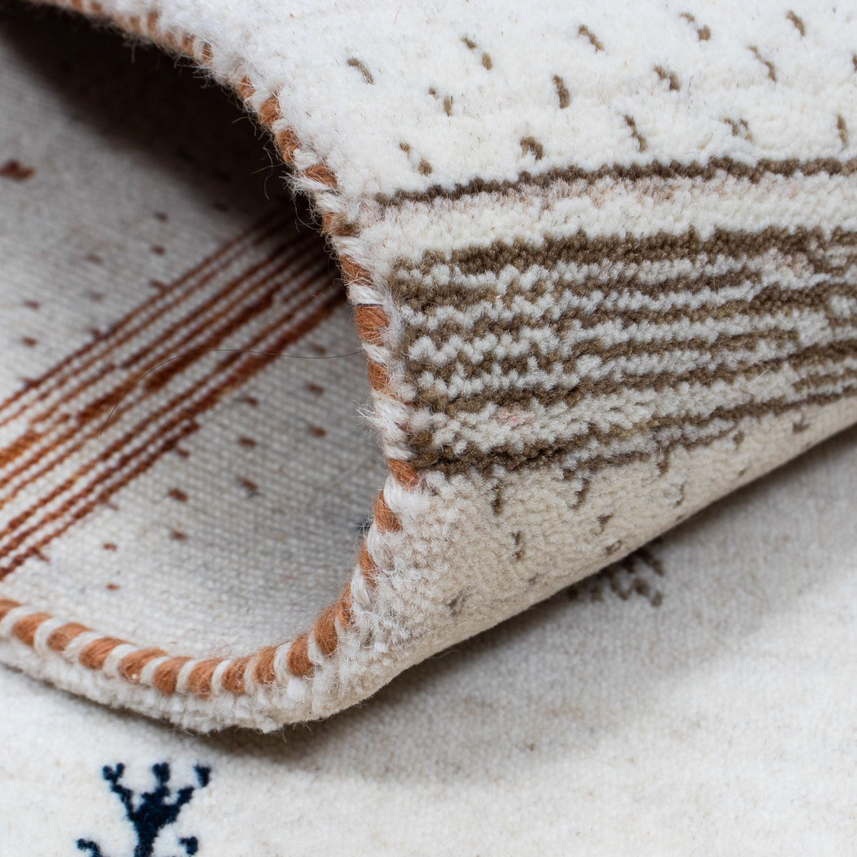 Gabbeh Tapijt - Loribaft Perzisch - 201 x 146 cm - beige