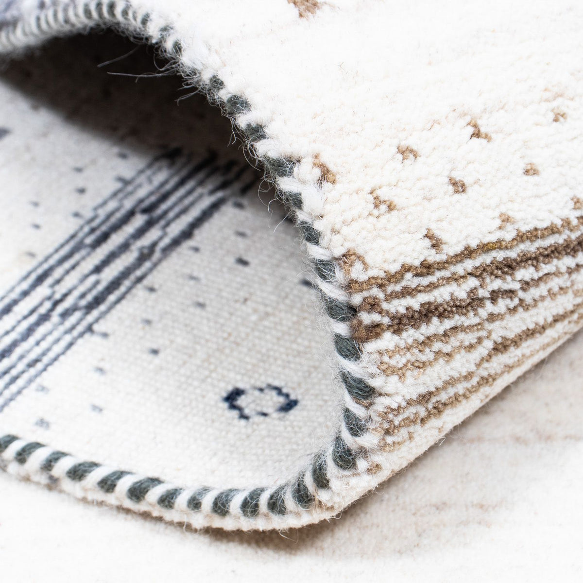 Gabbeh Tapijt - Loribaft Perzisch - 200 x 145 cm - beige