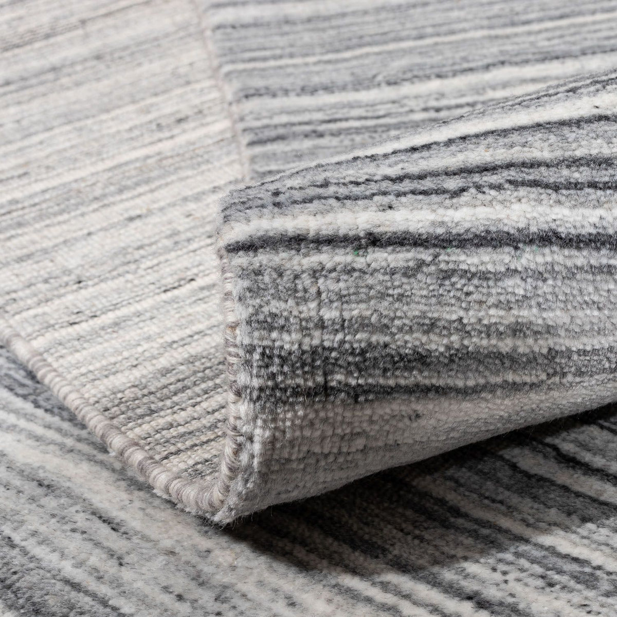 Vintage tapijt - 300 x 252 cm - zilver