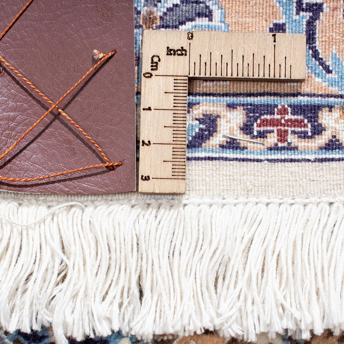 Perzisch tapijt - Nain - Premium - 307 x 197 cm - beige