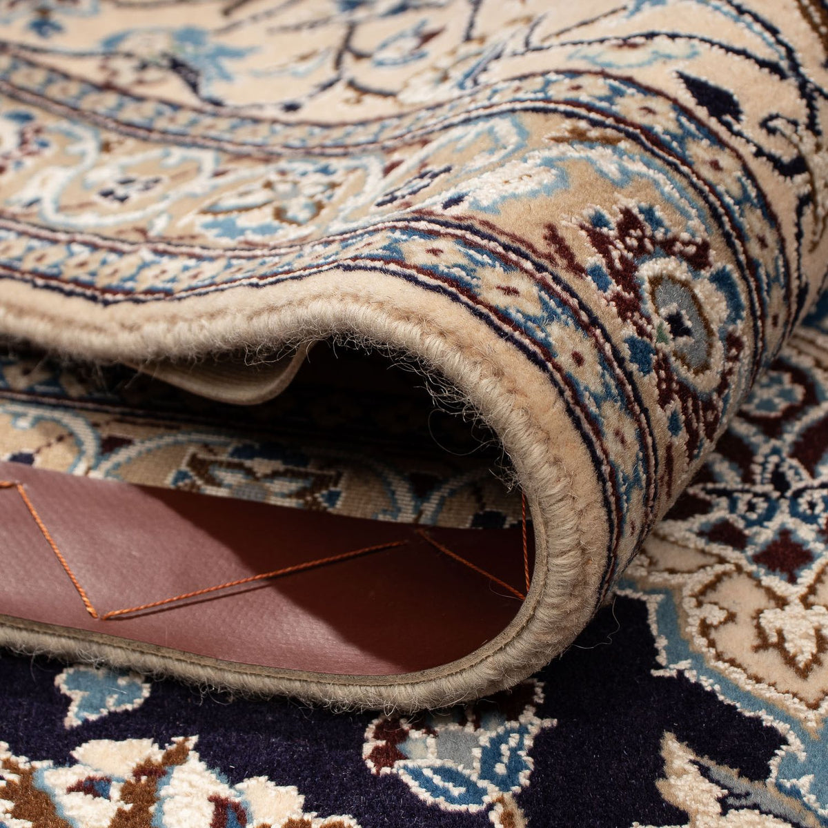 Perzisch tapijt - Nain - Premium - 316 x 200 cm - beige