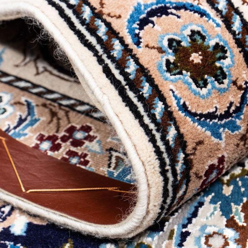 Perzisch tapijt - Nain - Koninklijk - 303 x 203 cm - zwart