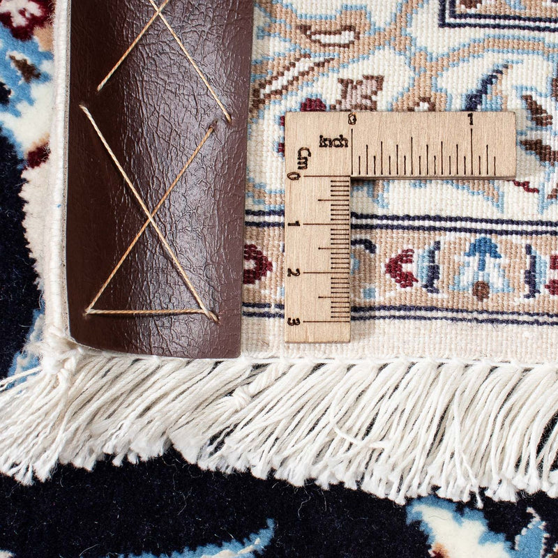 Perzisch tapijt - Nain - Premium - 312 x 222 cm - beige