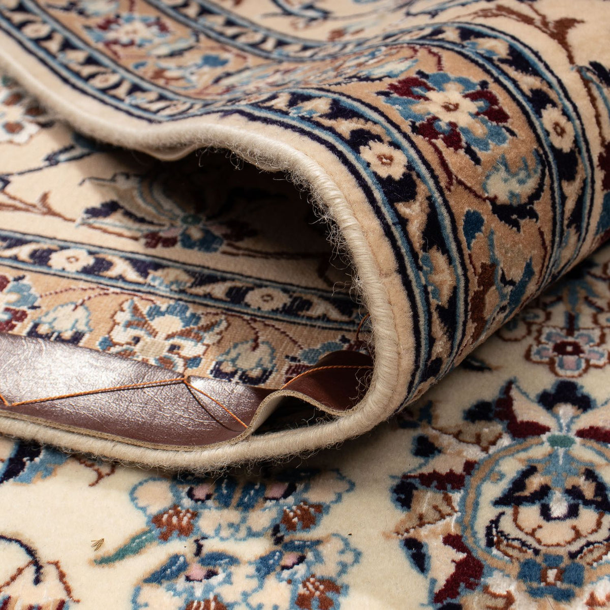 Perzisch tapijt - Nain - Premium - 308 x 204 cm - beige