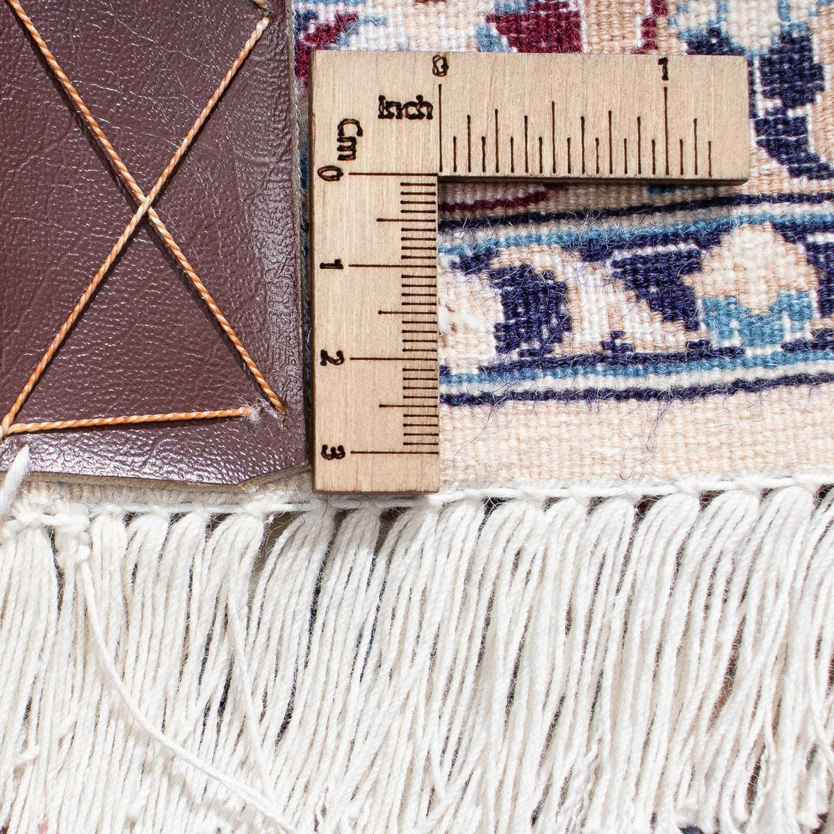 Perzisch tapijt - Nain - Premium - 308 x 204 cm - beige