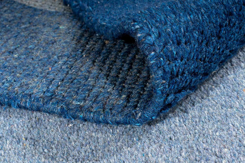 Nepal tapijt - 300 x 200 cm - lichtblauw